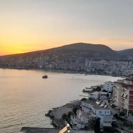 Apartament Familiar Apartment! Unwind With & Sea Views! *