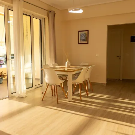 Familiar Apartment! Near The Sea! Free Parking! Apartman